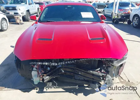 2021 Ford Mustang Gt Premium Fastback z USA, uszkodzony, nr VIN 1FA6P8CF6M5138290